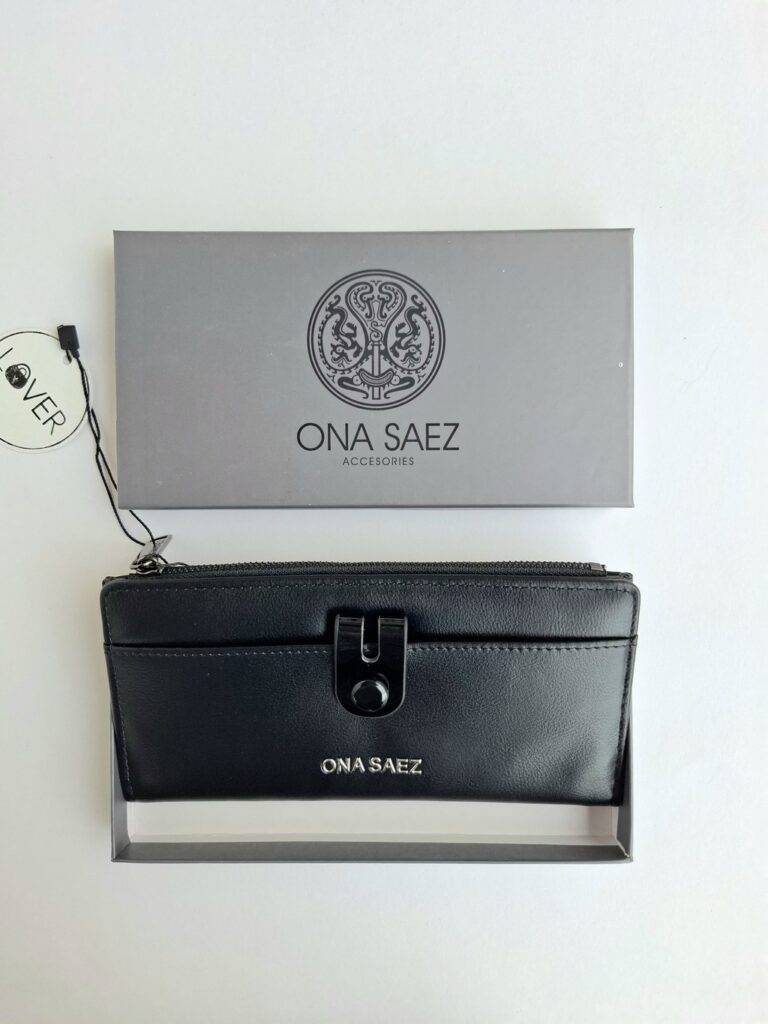 BILLETERA ONA SAEZ (F016)