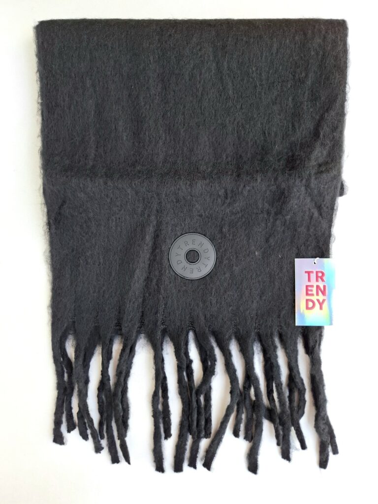 BUFANDON TRENDY (J004)
