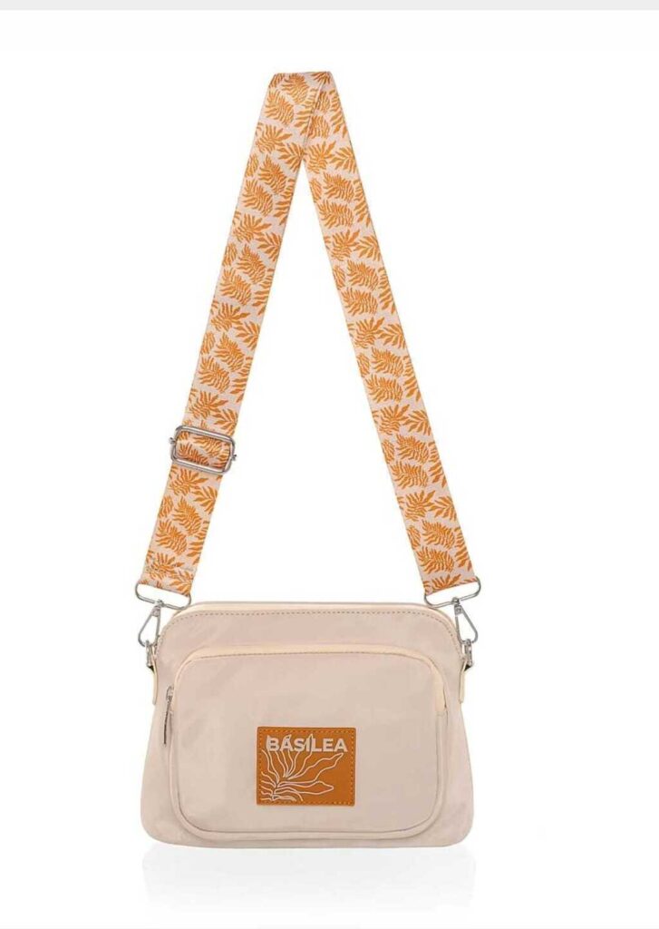 BANDOLERA BEIGE CON CINTA SUBLIMADA (B018)